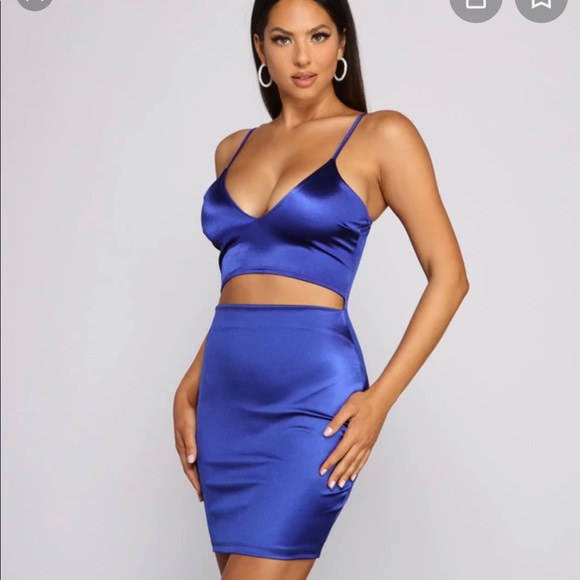 Sexy Windsor Dress 💙💙💙 - Picture 8 of 8